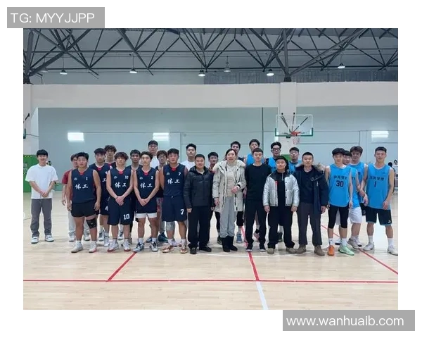 尼克·哈里森解职启示：从管理决策机制到球队成绩下滑，深度剖析职业体育管理的运动挑战